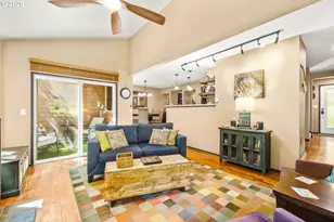 4330 Botticelli St, Lake Oswego, OR 97035 - Photo 5