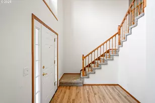 5561 Springwood Ave, Salem, OR 97306 - Photo 9