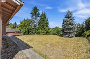 740 H St, Coos Bay, OR 97420 - Photo 47