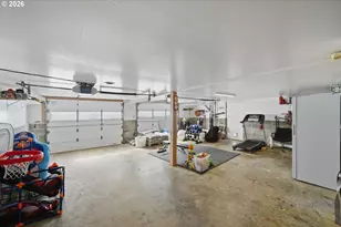 740 H St, Coos Bay, OR 97420 - Photo 35