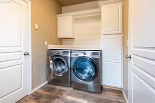 1164 Veronica Ln, Eugene, OR 97404 - Photo 21