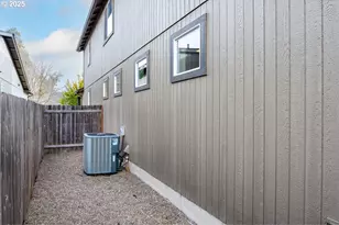 1164 Veronica Ln, Eugene, OR 97404 - Photo 45