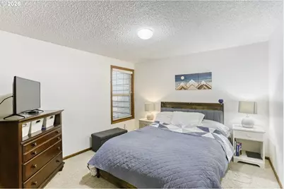 1110 NW Springwood Ln, McMinnville, OR 97128 - Photo 11