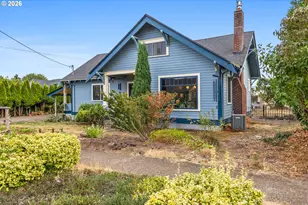 633 SE Ash St, Dallas, OR 97338 - Photo 1