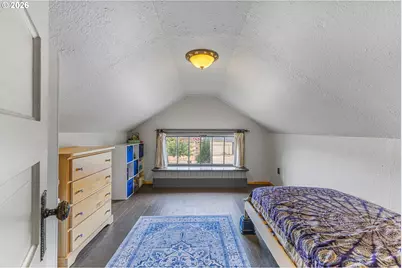 633 SE Ash St, Dallas, OR 97338 - Photo 25