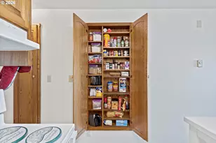 145 NW Inlet Ave, Lincoln City, OR 97367 - Photo 9