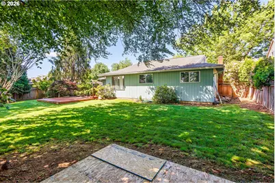 808 SE 156th Pl, Portland, OR 97233 - Photo 27