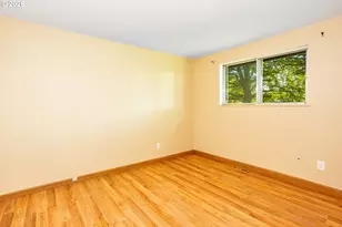 808 SE 156th Pl, Portland, OR 97233 - Photo 15