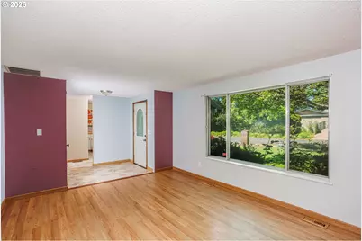 808 SE 156th Pl, Portland, OR 97233 - Photo 5