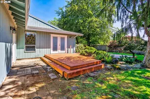 808 SE 156th Pl, Portland, OR 97233 - Photo 25