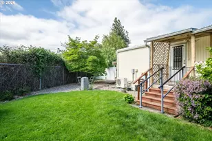 2150 Laura St, Springfield, OR 97477 - Photo 23