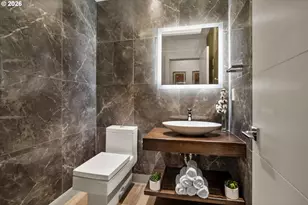 19504 SW Century Dr, Bend, OR 97702 - Photo 29