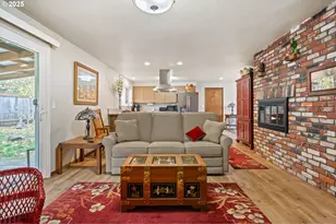 17125 SE Shadow Ct, Milwaukie, OR 97267 - Photo 9