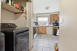 5608 NE 38th St, Vancouver, WA 98661 - Photo 13