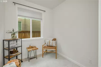 1636 S Mike Dr, Newberg, OR 97132 - Photo 9