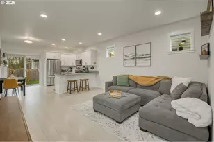 1636 S Mike Dr, Newberg, OR 97132 - Photo 3