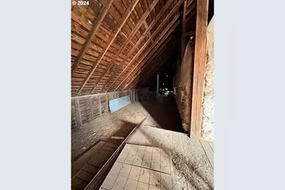 501 S Park St, Carlton, OR 97111 - Photo 17