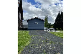 501 S Park St, Carlton, OR 97111 - Photo 15