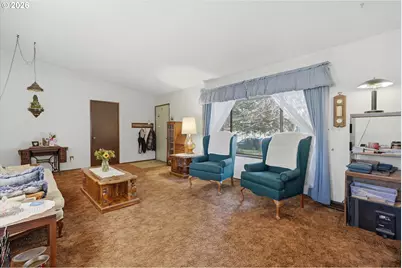 22860 SW Newland Rd, Wilsonville, OR 97070 - Photo 13