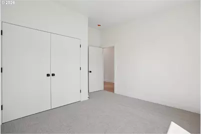 15592 Waluga Dr, Lake Oswego, OR 97035 - Photo 37