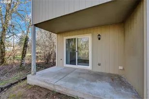 88081 9th St, Veneta, OR 97487 - Photo 39