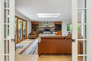 4500 W Burnside Rd, Portland, OR 97210 - Photo 13