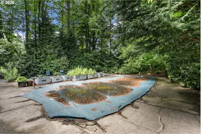 4500 W Burnside Rd, Portland, OR 97210 - Photo 39