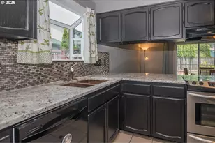 1380 SE Evans Ave, Troutdale, OR 97060 - Photo 11