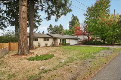 3734 NE 109th Ave, Portland, OR 97220 - Photo 5