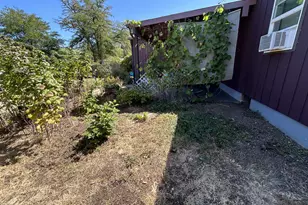 123 W 2nd St, Lowell, OR 97452 - Photo 27