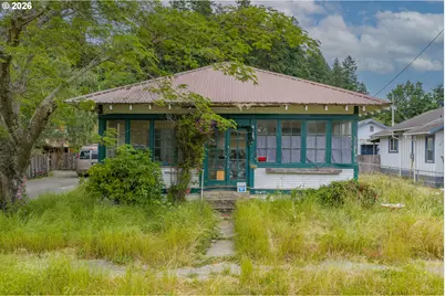 360 4th Ave, Powers, OR 97466 - Photo 1
