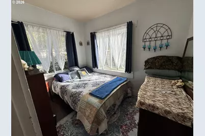 360 4th Ave, Powers, OR 97466 - Photo 21