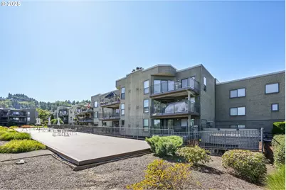 5620 S Riverside Ln, Portland, OR 97239 - Photo 35