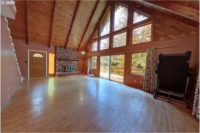 42996 Valley Creek Ln, Astoria, OR 97103 - Photo 7