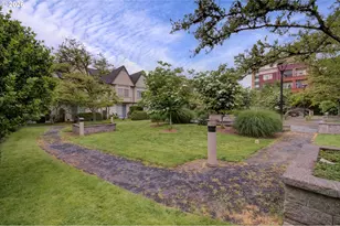 2412 Main St, Vancouver, WA 98660 - Photo 29