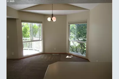 2572 2574 Arroyo Ridge Ct NW, Salem, OR 97304 - Photo 9