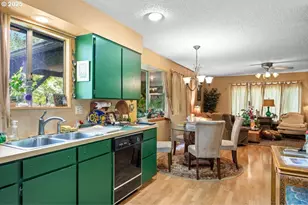 3387 Wild River Dr, Roseburg, OR 97470 - Photo 11