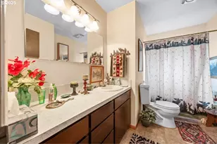 3387 Wild River Dr, Roseburg, OR 97470 - Photo 15