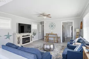 476 Hwy 101 S, Rockaway Beach, OR 97136 - Photo 5
