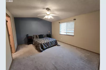 14154 SE Bush St, Portland, OR 97236 - Photo 25