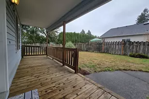 14154 SE Bush St, Portland, OR 97236 - Photo 3