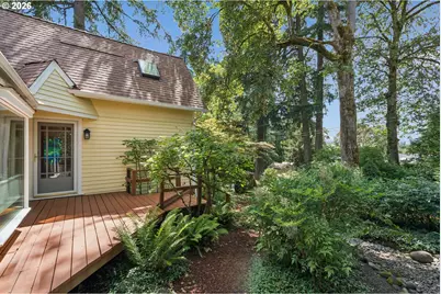 1766 SW Greenway Cir, West Linn, OR 97068 - Photo 35