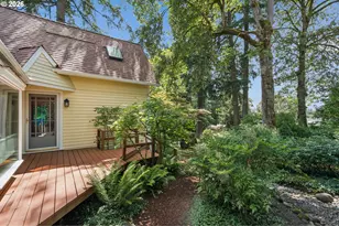 1766 SW Greenway Cir, West Linn, OR 97068 - Photo 35