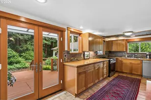 1766 SW Greenway Cir, West Linn, OR 97068 - Photo 5