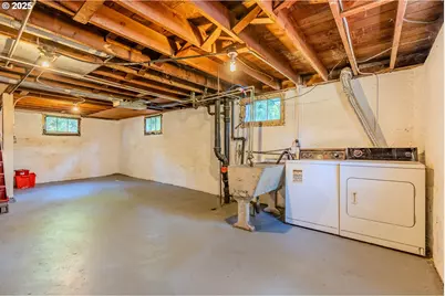 3230 SE 118th Ave, Portland, OR 97266 - Photo 37