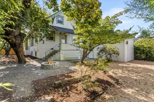 4541 SE Salmon St, Portland, OR 97215 - Photo 17