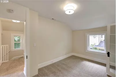 1827 SE Oak St, Portland, OR 97214 - Photo 21