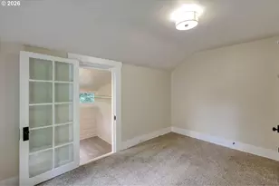 1827 SE Oak St, Portland, OR 97214 - Photo 23