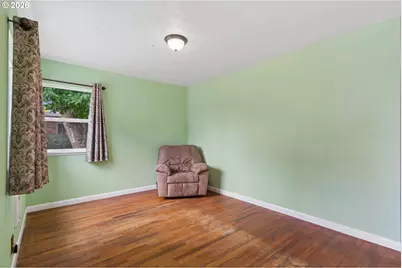 5817 SE Francis St, Portland, OR 97206 - Photo 3