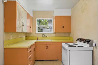 5817 SE Francis St, Portland, OR 97206 - Photo 11